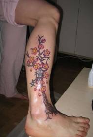 Fiore di ciliegio rosa e motivo tatuaggio carattere cinese