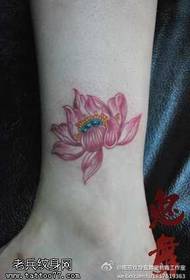 Leg color lotus tattoo pattern