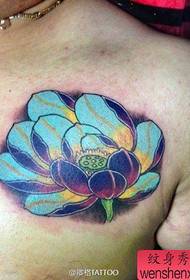 Vira brusto moda popo lotuso tatuaje ŝablono