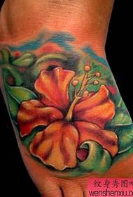 Rist Blume Tattoo Muster Bild