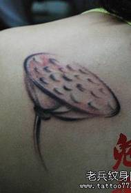 Schoolgirl's Shoulder Ink Style Shower Tattoo Patroon