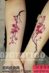 Beauty arm farge plomme tatoveringsmønster