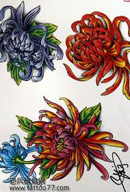 Rukopis tetování: Barevný rukopis tetování Chrysanthemum