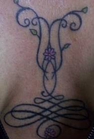 Rintaviiva heimojen tyyliin kukka viiniköynnös tatuointi malli