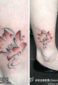 Tinta di legna pittura di lotus di mudellu di tatuaggi