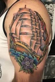 Tangan anak-anak melukis bunga-bunga tumbuhan dan penyemperitan garis-garis geometri gambar tatu