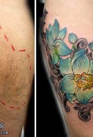 Takpan ang peklat na asul na lotus tattoo pattern