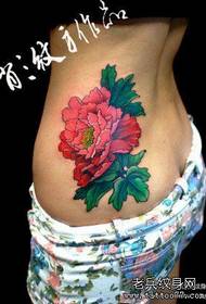 Mfano mzuri wa tattoo ya pop peony kwa kiuno cha wasichana