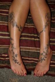 Mooi roos wijnstokken kalf tattoo patroon