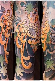 Patrún tattoo chrysanthemum lao