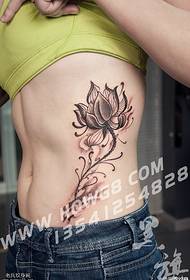 Ang pattern ng tiyan ng klasikong lotus tattoo