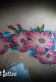 moderns krāsains ziedu tetovējums
