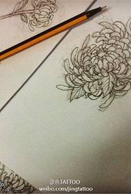 Tsarin rubutun Chrysanthemum tattoo