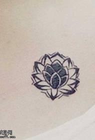 Patrón de tatuaxe de loto negro e gris