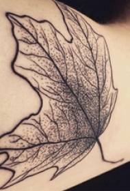 Braccio dello scolaro sulla linea nera immagine astratta del tatuaggio della foglia di acero della pianta della spina del punto