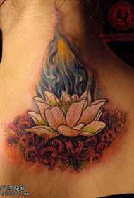 Modello classico tatuaggio fiore di loto fiore posteriore