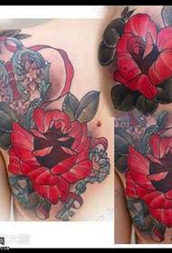 Pattern di tatuate di rosula di ritornu