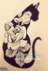 原稿の花のバラのタトゥーパターン