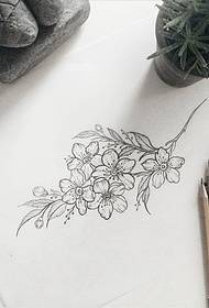 Peach Blossom Small Fresh Tattoo Pattern Manuscript