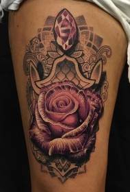 Ang kulay ng binti ng malaking rosas at hindu tattoo pattern