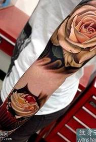 Kar sárga rózsa tetoválás minta