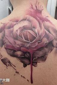Zadní růže tetování vzor