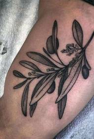 Te tataramoa nui te ringa o te manga oriwa manga me te tauira puawai tattoo