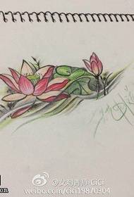 Colourful nga sumbanan sa manuskrito nga lotus tattoo
