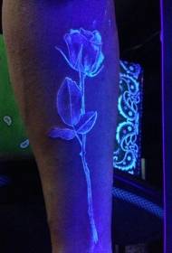Прекрасан флуоресцентни узорак тетоваже ружа