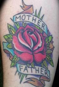 Цвет ног с английской татуировкой красной розы