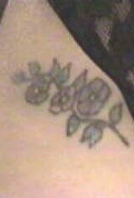 Vroulik arm pers blom tatoeëringpatroon