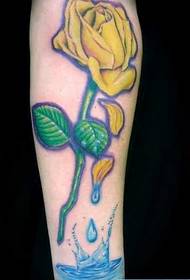 Yellow rose tattoo pattern