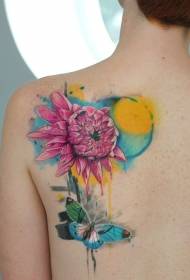 Reen akvarela floro kun papilio tatuaje ŝablono