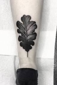Un pappu neru di foglie di mudellu di tatuaggi funziona 9 fogli