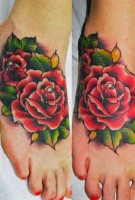 Tatuiruočių rožės, kvapnus rožių tatuiruotės raštas