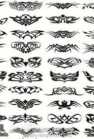 Vari disegni classici di tatuaggi totem alla vaniglia