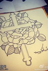 Foto di rose croce tatuaggio manoscritto