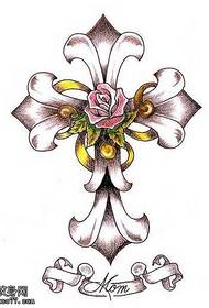 Χειρογράφημα σταυρόμορφη τατουάζ λουλουδιών