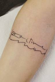 Piccoli tatuaggi inglesi freschi esteticamente belli