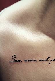 Tatuaggio inglese creativo semplice e fresco