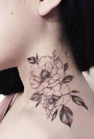 Гарний набір звичайних татуювань квітки для дівчаток