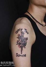 Modello di tatuaggio inglese croce