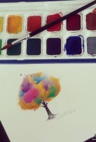 Naskah pola tato warna pohon segar kecil