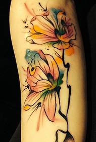 Flera ganska bra magnolia-tatueringar