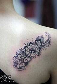 Shoulder flower vine totem tattoo pattern