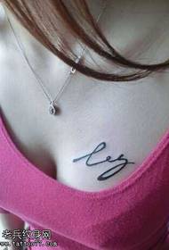 Modello di tatuaggio inglese allettante