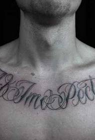 Personaliteti i gjoksit model tatuazhi anglez