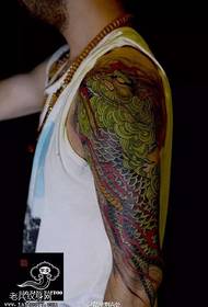 Skouder syn Dragon Tattoo Patroon