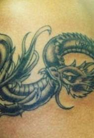modello di tatuaggio drago volante volante