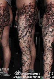 modello di tatuaggio di drago di una mucca super prepotente